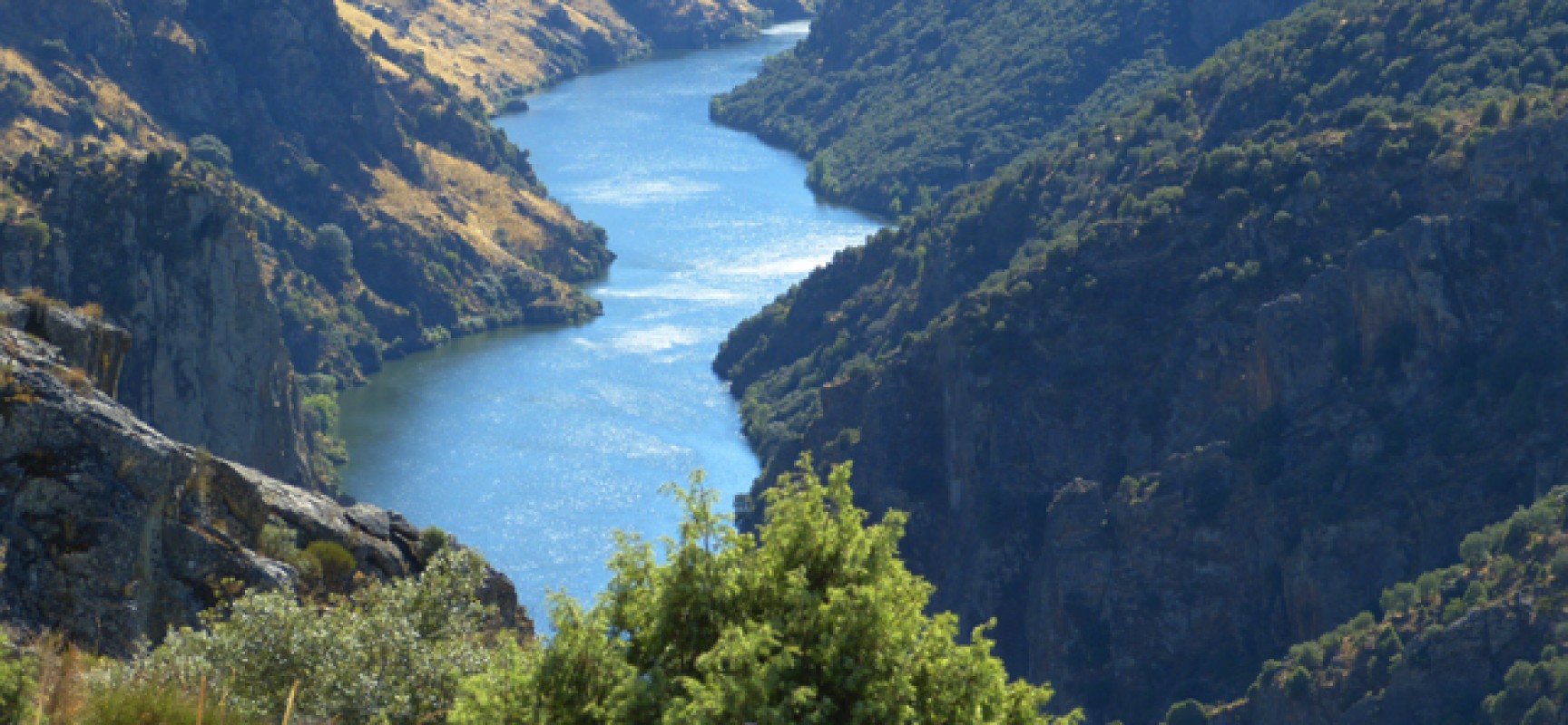 Viaje por los Arribes del Duero, los fiordos de Castilla y León Destino Castilla y León Viaje por los Arribes del Duero, los fiordos de Castilla y León Destino Castilla y León