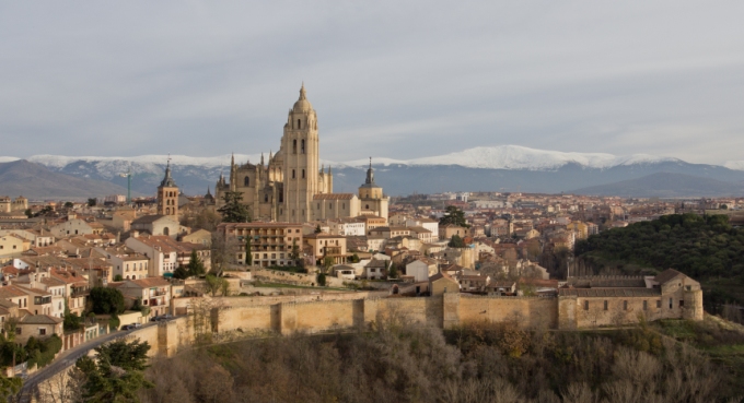 Destino Castilla y León - Murallas de Segovia