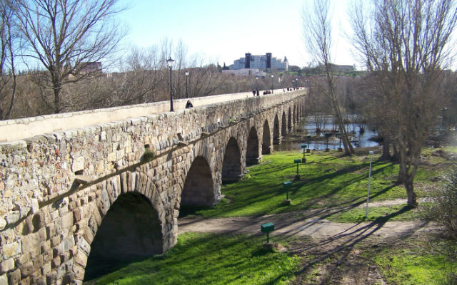 Riberas del río Tormes a su paso por Salamanca - Destino Castilla y León