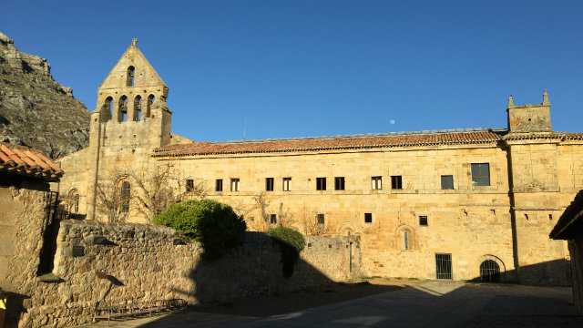 Monasterio Santa María la real de Aguilar de Campoo Palencia - Destino Castilla y León