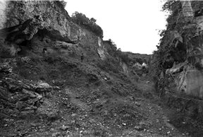 Fotografía antigua del yacimiento de Atapuerca - Imagen de National Geografic