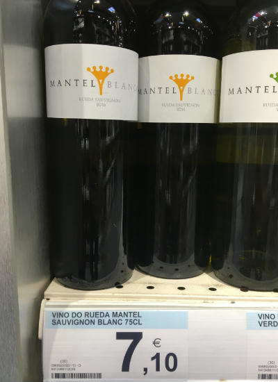 vinos por menos de 10 eurosSauvingon Blanc Mantel Blanco