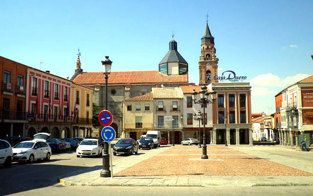 Plaza de Peñaranda de Bracamonte - Imagen de wikipedia