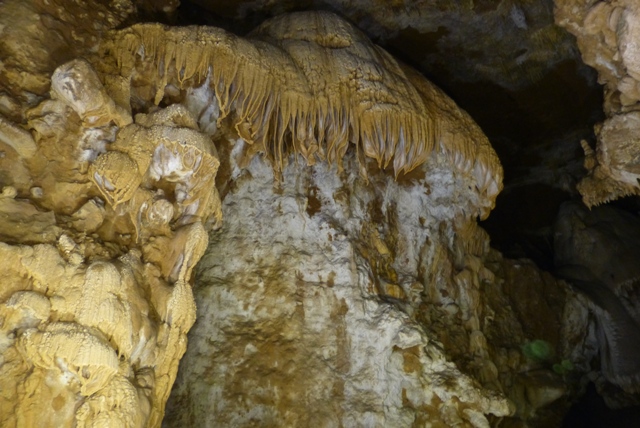 Cueva de Fuentemolinos - Destino Castilla y León