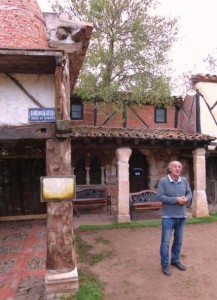 Félix Yáñez en su territorio Art-Lanza - Destino Castilla y León