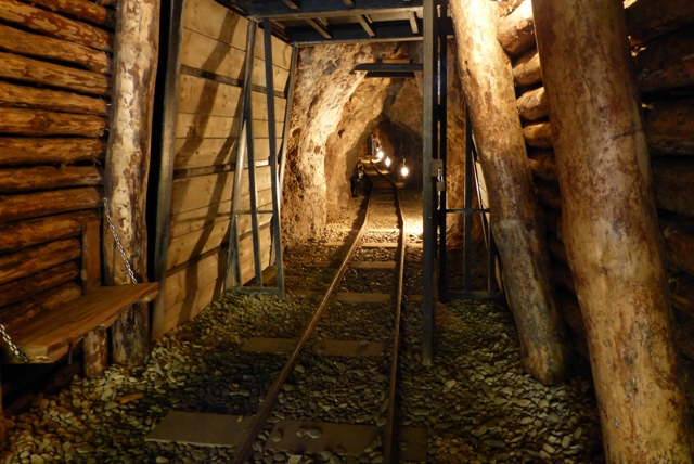 Interior de la segunda mina - Destino Castilla y León
