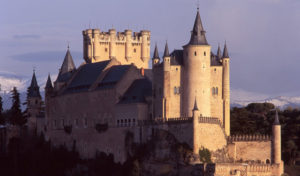 alcazar-de-segovia-vista-frontal