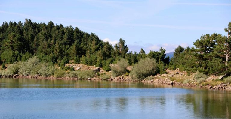 Las lagunas glaciares de Neila - Destino Castilla y León