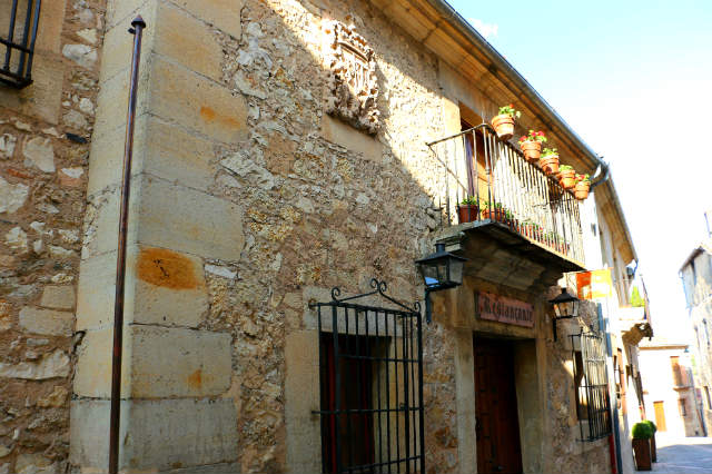 Casa de los Dominicos y Tribunal de la Inquisición de Pedraza - Destino Castilla y León