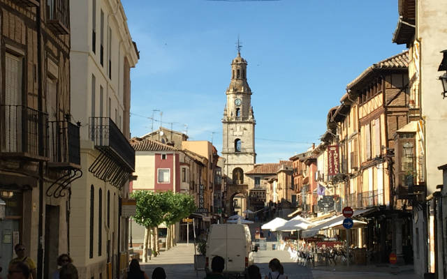 Torre del Reloj de Toro desde el ayuntamiento - Destino Castilla y León