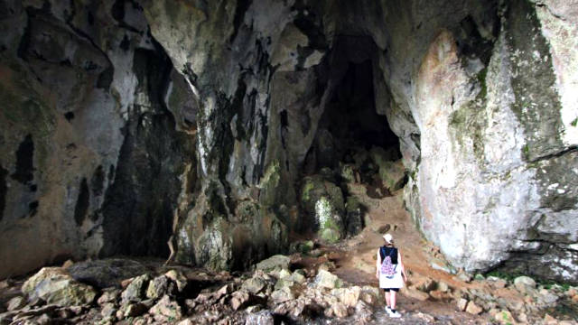 Visita a la Cueva de Guantes - Imagen de Turismo en Palencia