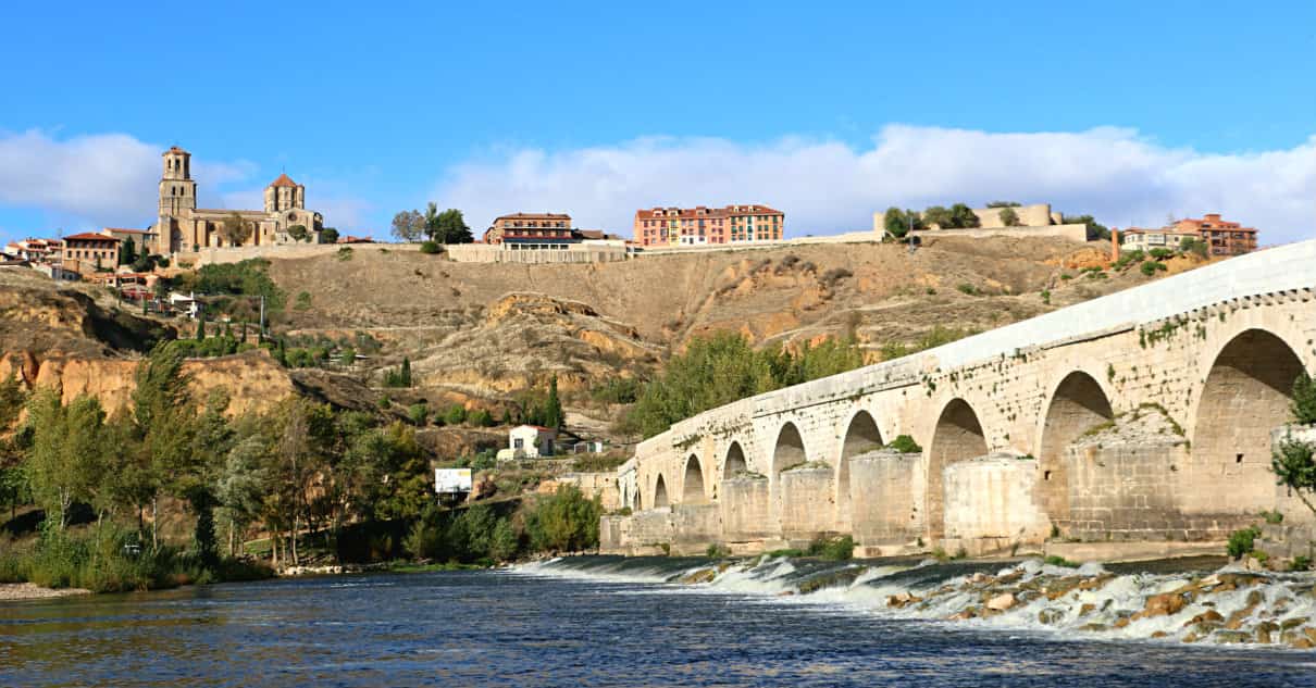 Enoturismo por la Ruta del Vino de Toro - Destino Castilla y León