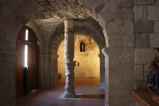 Columna con forma de palmera - Destino Castilla y León