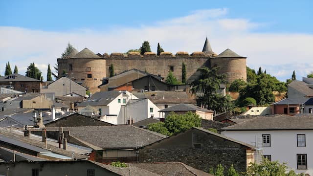 Castillo de los Marqueses de Villafranca - Destino Castilla y León