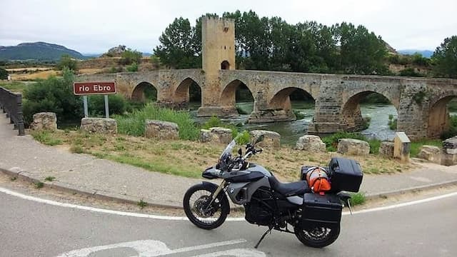Ruta en moto en Frías, Burgos - Imagen de Wikiloc