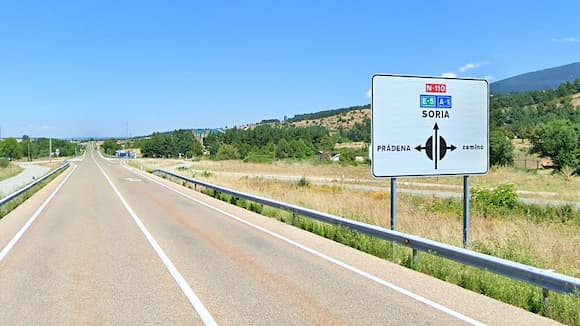 Llegando a Prádena por la carretera N110 - Destino Castilla y León