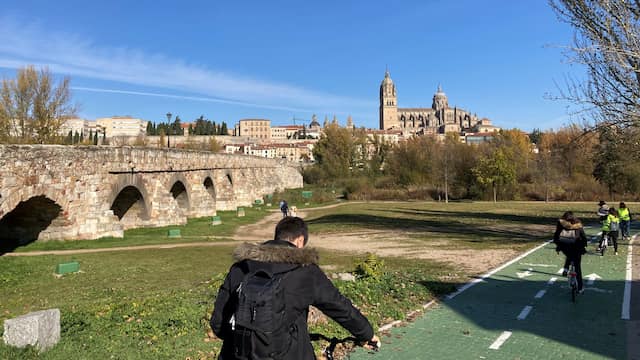 Disfrutando el carril bici de Salamanca - Destino Castilla y León