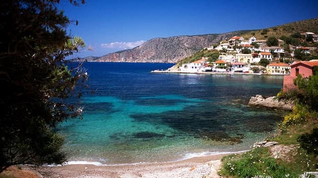 Turismo en un crucero por las islas griegas