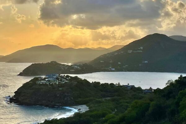 Puesta de sol en Antigua y Barbuda
