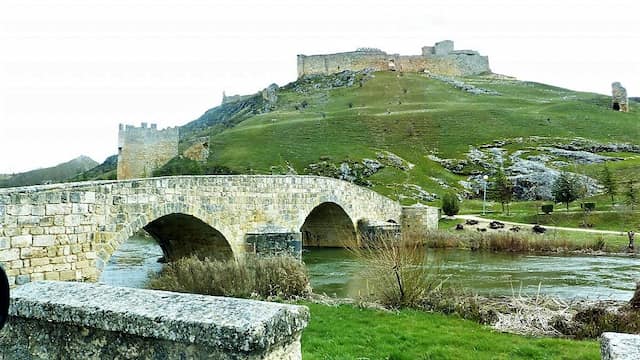 Fortaleza y Atalayas defensivas - Destino Castilla y León