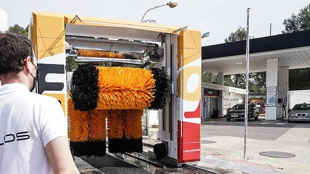 Servicio de lavado de coches - Imagen de Valencia Plaza