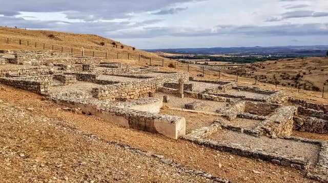 Yacimiento arqueológico de Uxama - Imagen de Soria está de Moda