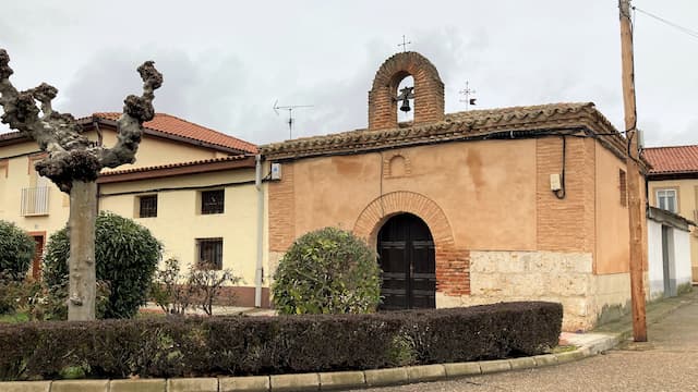 Ermita del Cristo de San Miguel del Pino - Destino Castilla y León
