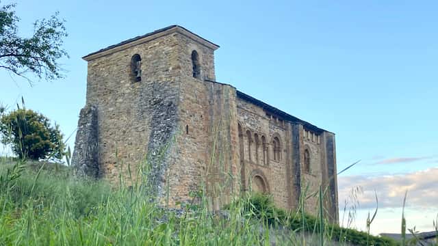 Iglesia de San Miguel de Corullón - Destino Castilla y León