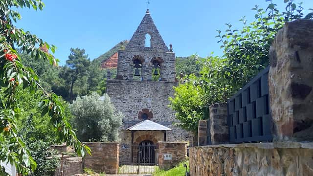 Iglesia del pueblo de las Médulas - Destino Castilla y León