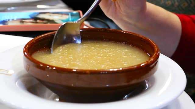 Sopa de cocido - Imagen de La mesa del Conde