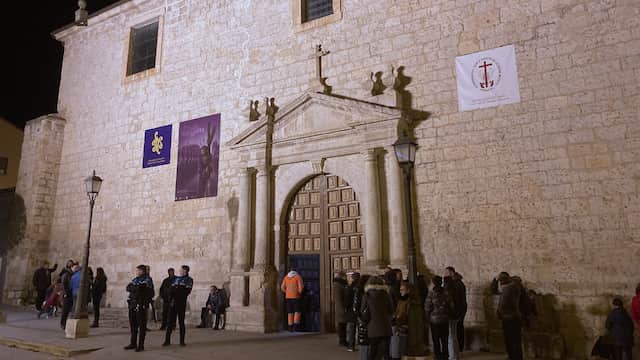 Portada de la Iglesia de San Miguel de Reoyo - Destino Castilla y León