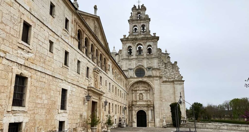 Monasterio de la Vid - Destino Castilla y León