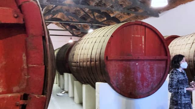 Cubas móviles que se cargan en trenes - Destino Castilla y León