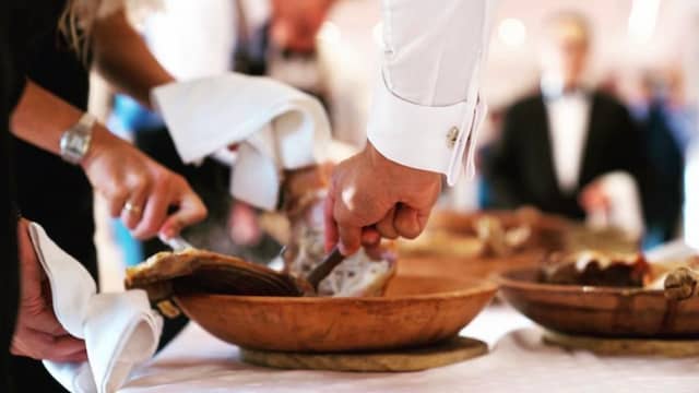 Disfruta del lechazo asado de Aranda de Duero