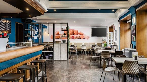 Salón del restaurante Hotel Puerta de Ciudad Rodrigo - Imagen del restaurante