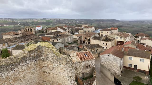Vista de Haza desde lo alto del torreón de Haza - Destino Castilla y León