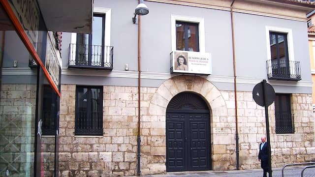 Edificio de la Casa Revilla de Valladolid - Imagen cc Wikipedia