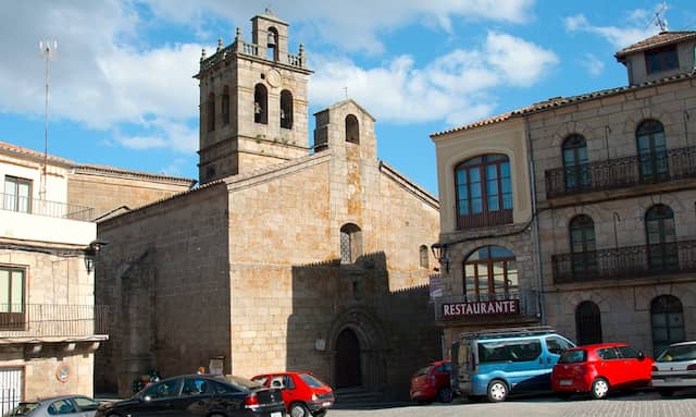 Iglesia de Nuestra Señora de la Asunción de Fermoselle - Imagen de Ver Pueblos