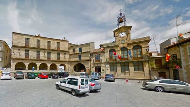 Plaza de Calvo Sotelo de Fermoselle - Destino Castilla y León