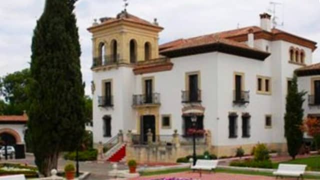 Palacio de los Condes de Gamazo, antiguo Casino de Castilla y León - Imagen de Guía Catering casinos tradicionales de Castilla y León