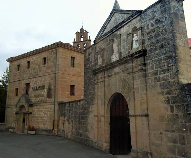Convento de Nuestra Señora del Espino de Santa Gadea del Cid - Imagen cc Wikipedia