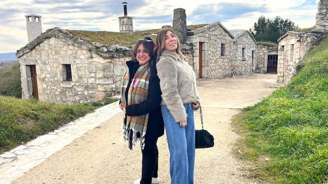 Disfrutando del Barrio de bodegas El Cotarro - Imagen del Ayto. de Moradillo