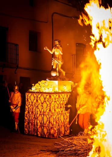 Procesión de la Carrera en Sotillo de la Ribera - Imagen de la Ruta del Vino de la Ribera del Duero