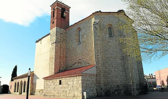 Iglesia de San Juan Evangelista de Santovenia de Pisuerga - Imagen cc Wkipedia
