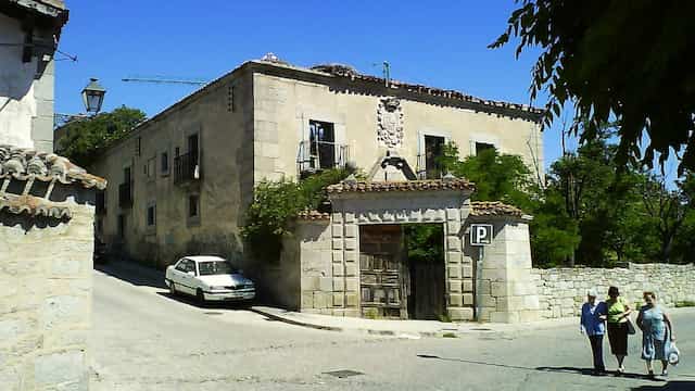 Fachada del Palacio del Esquileo - Imagen cc Wikipedia