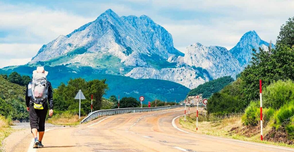 Qué llevar en tu móvil en una ruta por Castilla y León - Imagen de Hoteles.com
