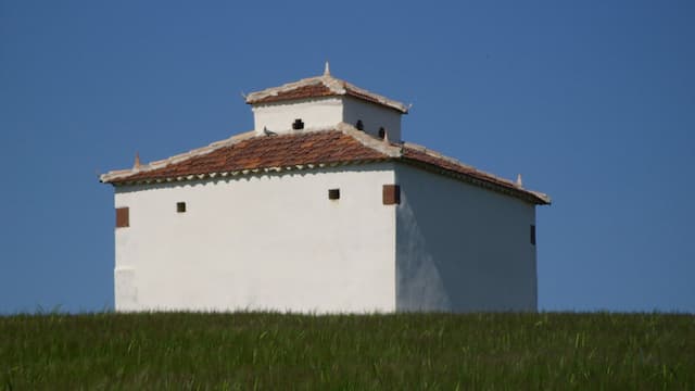 Uno de los palomares de Astudillo - Imagen de Ayto. de Astudillo
